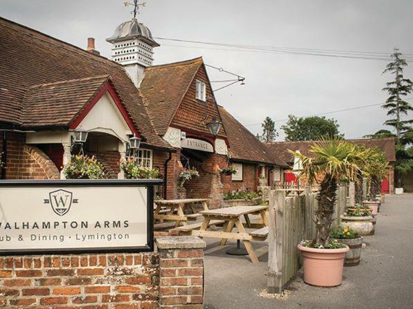 Bed and Breakfast The Walhampton Arms Lymington Exterior foto